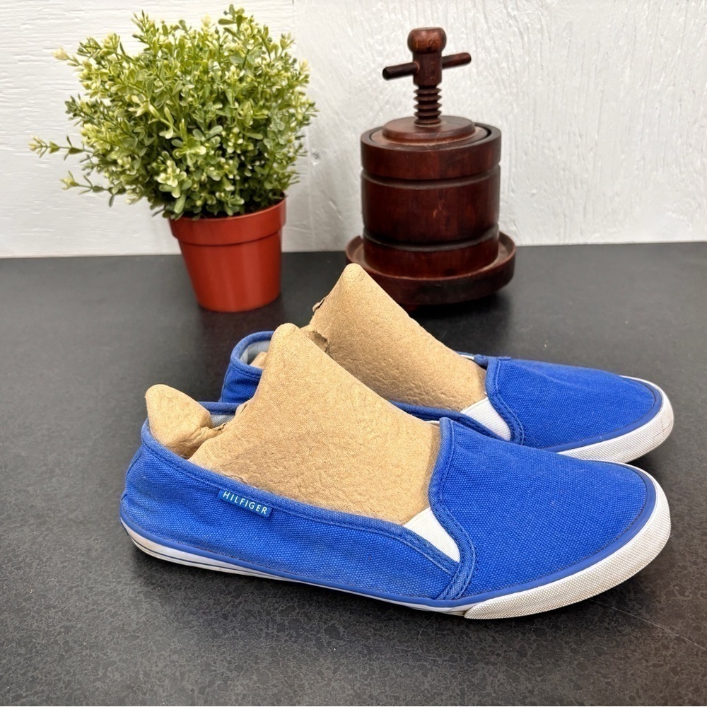 Tommy Hilfiger canvas slip on shoes Sz 7.5